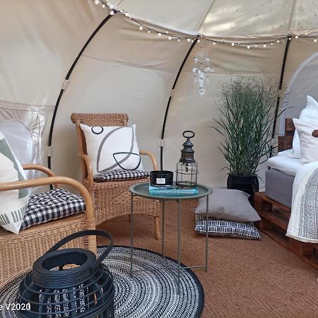 Glamping Altes Pastorat Otel Barmstedt Dış mekan fotoğraf