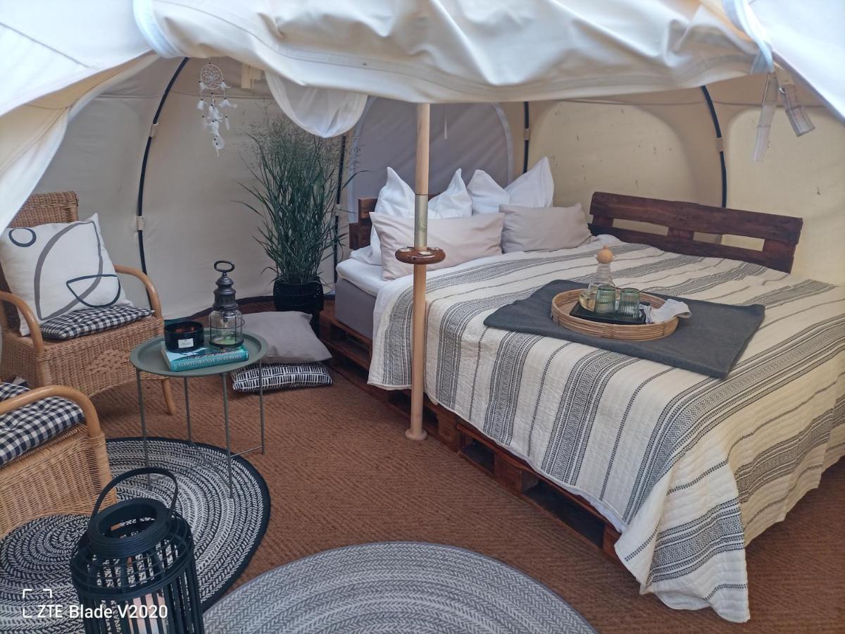 Glamping Altes Pastorat Otel Barmstedt Dış mekan fotoğraf